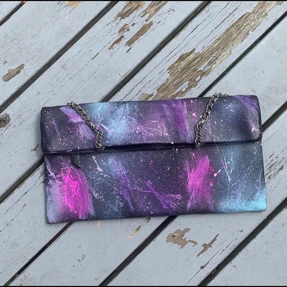 Italian leather clutch by Gaude - Picture 1 of 2